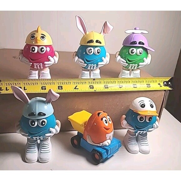 Lot of 6 Various Collectible M&M Figurines Candy Holders Easter Spring Dumptruck - Picture 2 of 6